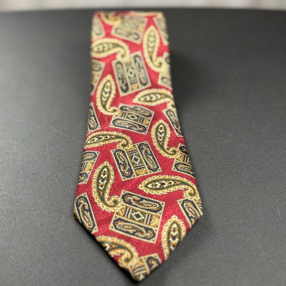 Stewart & Chase Other - Stewart & Chase Vintage Silk Necktie Burgundy Red Paisley & Medallion Hand Sewn